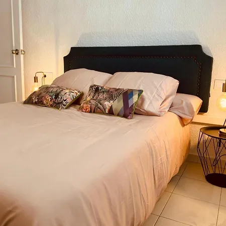 By The Sea Edificio Turmalina Apartment