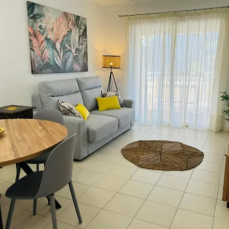 Apartment By The Sea Edificio Turmalina *