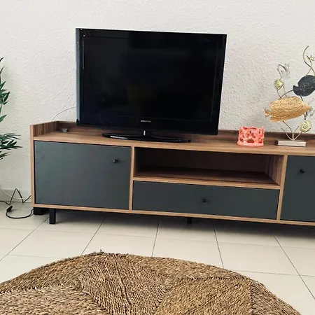 By The Sea Edificio Turmalina *