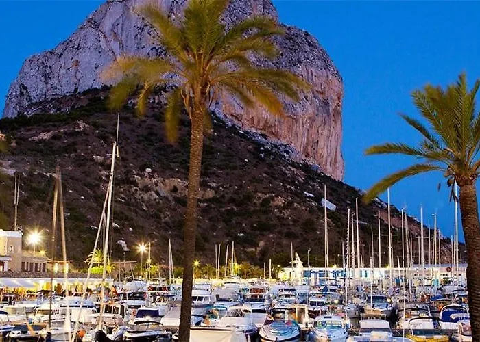 By The Sea Edificio Turmalina *